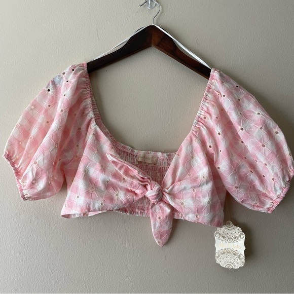 Altar'd State Gingham Crop Top Tie Front Puff Sleeve Eyelet Coquette NWT - Picture 1 of 8